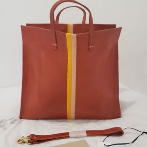 Clare v. simple tote